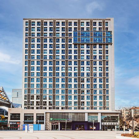 Holiday Inn Express Shanghai Baoyang By Ihg Buitenkant foto