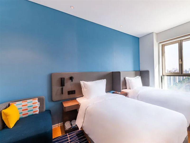 Holiday Inn Express Shanghai Baoyang By Ihg Buitenkant foto
