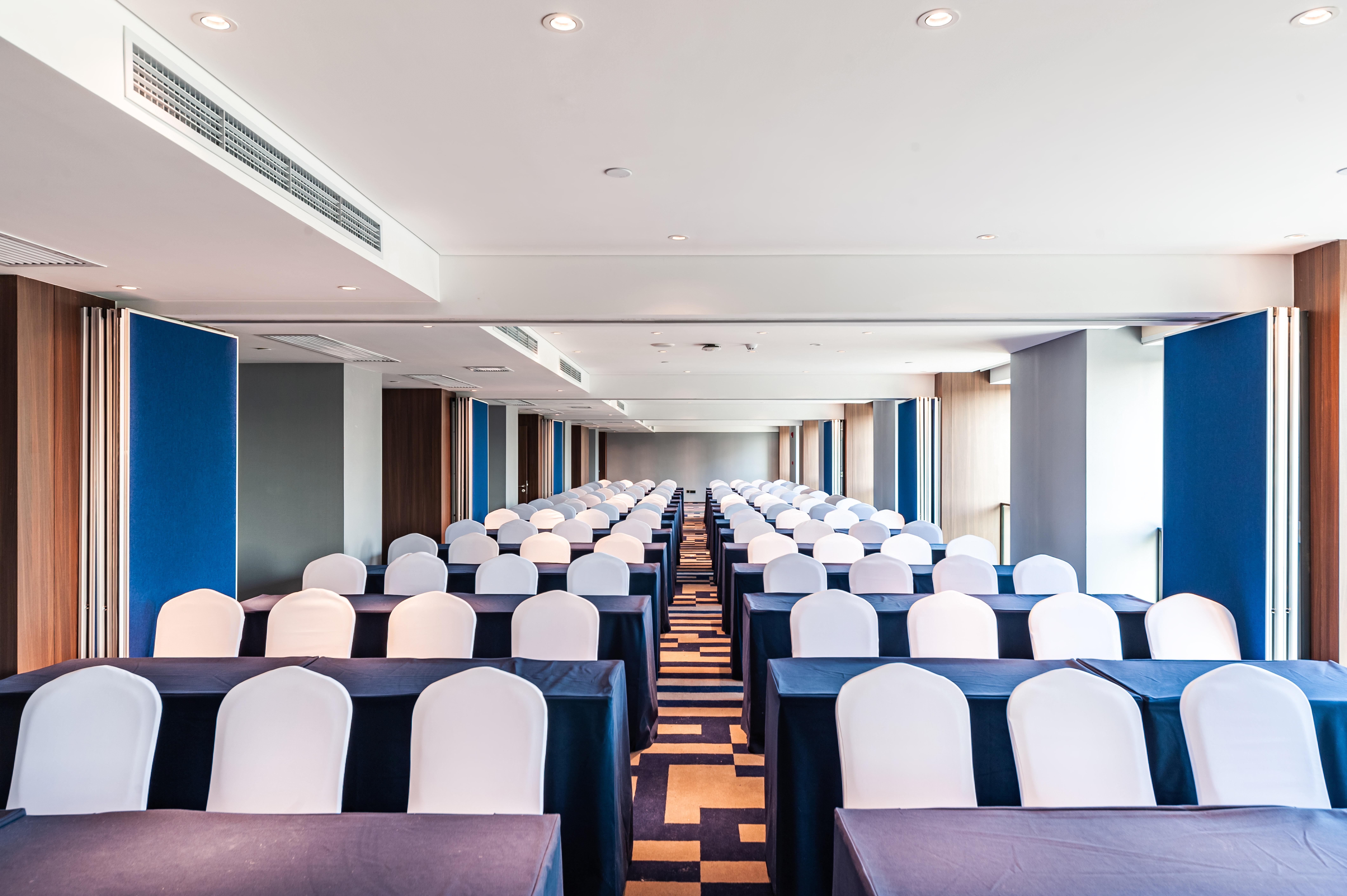 Holiday Inn Express Shanghai Baoyang By Ihg Buitenkant foto